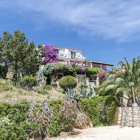 Apartments Dinko Gdinj Εξωτερικό φωτογραφία