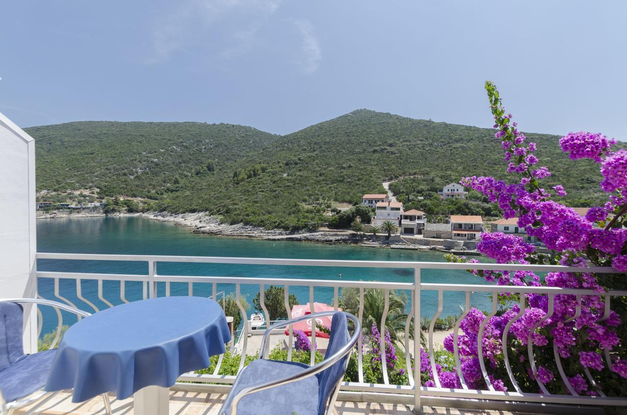 Apartments Dinko Gdinj Εξωτερικό φωτογραφία